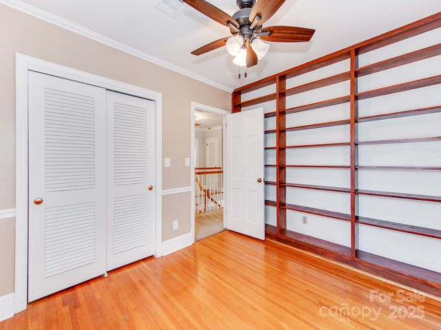 1311 Burtonwood Circle, Charlotte, NC 28212