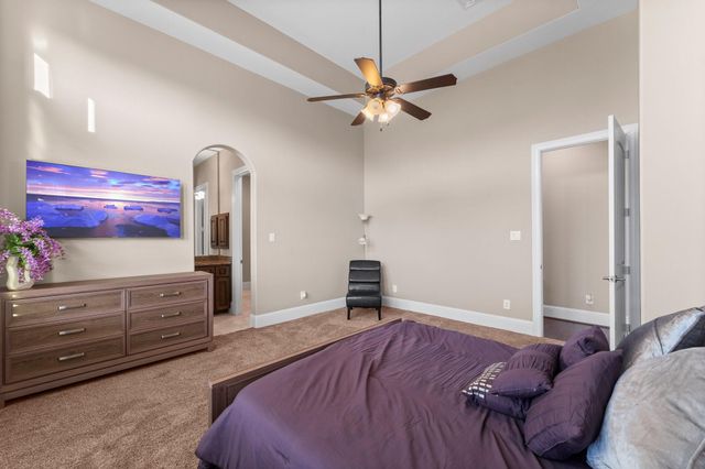 5815 Stratton Woods Drive, Spring, TX 77389