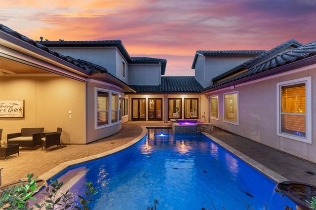 5815 Stratton Woods Drive, Spring, TX 77389