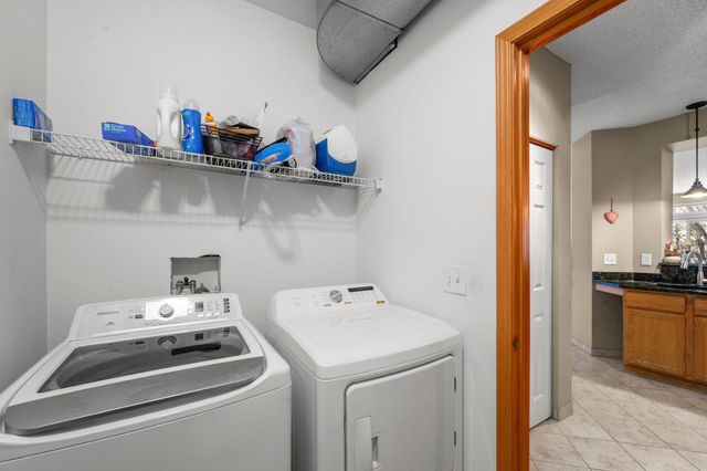 2122 Water Lilly Lane 1206, Eagan, MN 55122