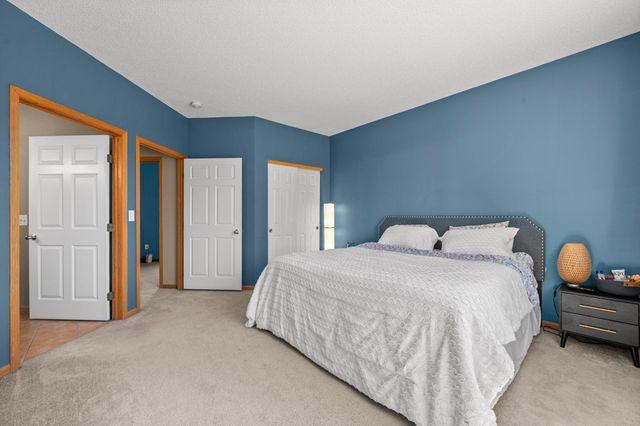 2122 Water Lilly Lane 1206, Eagan, MN 55122