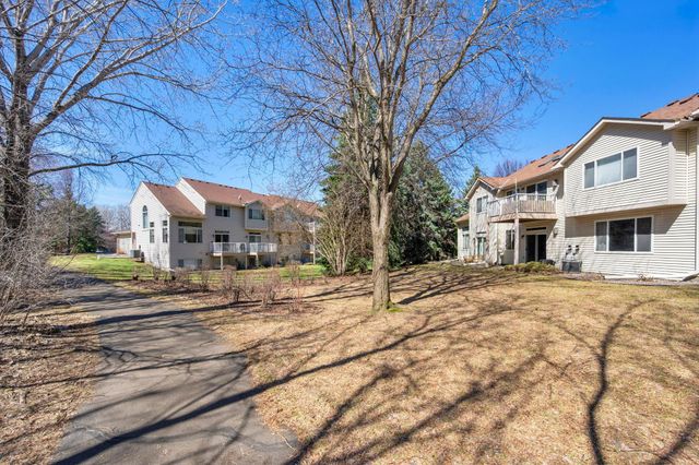 2122 Water Lilly Lane 1206, Eagan, MN 55122