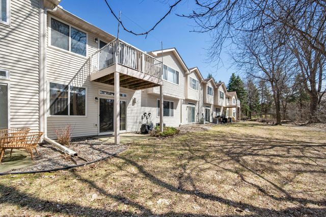 2122 Water Lilly Lane 1206, Eagan, MN 55122