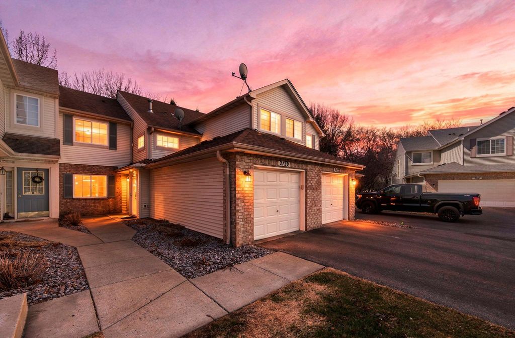 2122 Water Lilly Lane 1206, Eagan, MN 55122