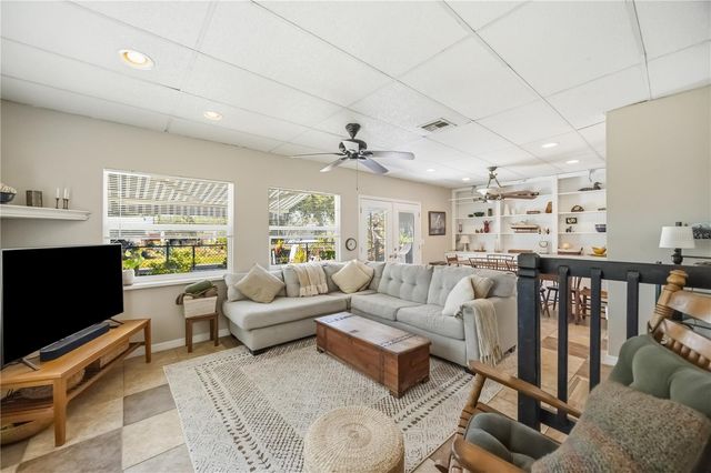 885 E 3RD STREET, Englewood, FL 34223