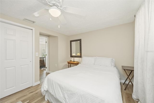885 E 3RD STREET, Englewood, FL 34223