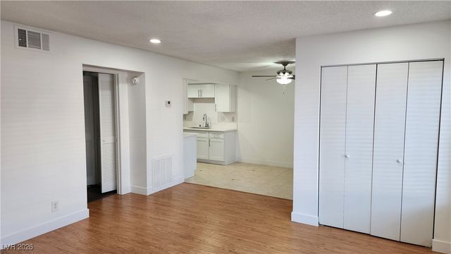 4361 Gannet Circle 159, Las Vegas, NV 89103