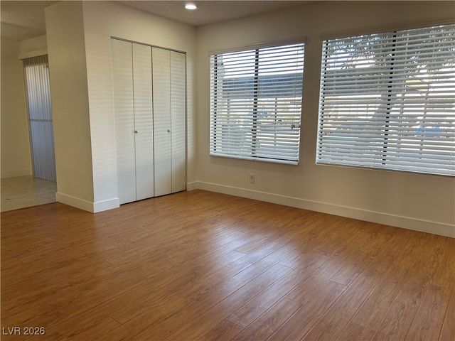 4361 Gannet Circle 159, Las Vegas, NV 89103