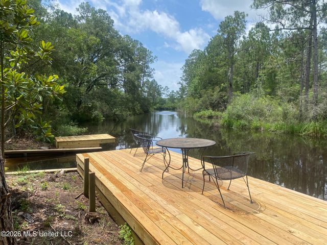 10063 River Drive, Bay Saint Louis, MS 39520
