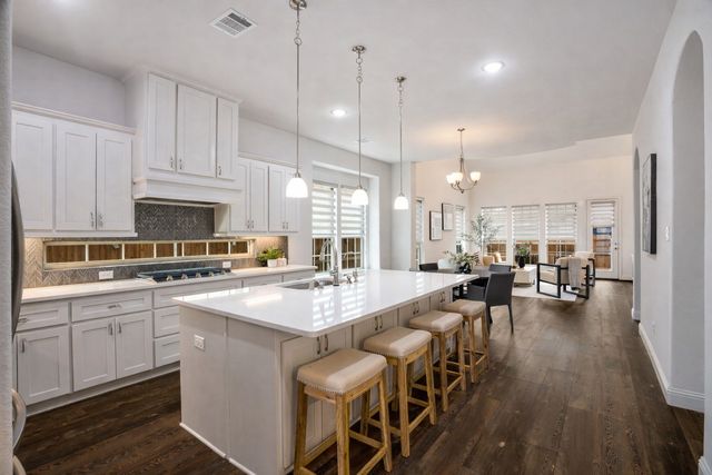 12629 Mercer Parkway, Farmers Branch, TX 75234