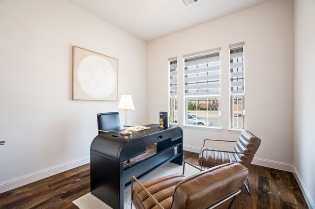 12629 Mercer Parkway, Farmers Branch, TX 75234