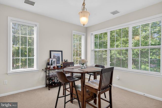 627 TIMBERLAKE DR, Ewing, NJ 08618