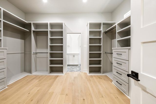 7130 Moonview Place, Alexander, AR 72002