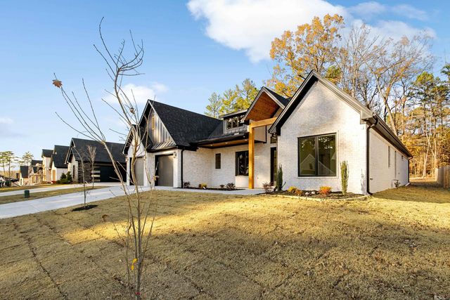 7130 Moonview Place, Alexander, AR 72002