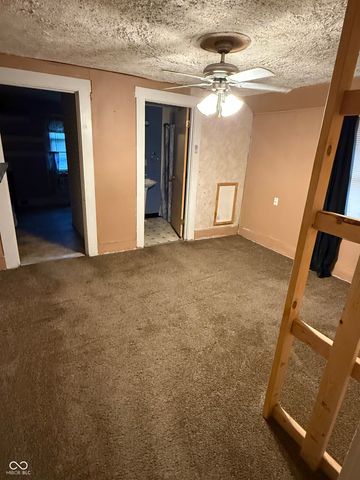 2040 Plum Street, Terre Haute, IN 47804