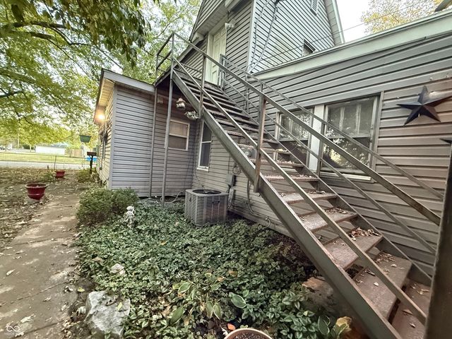 2040 Plum Street, Terre Haute, IN 47804