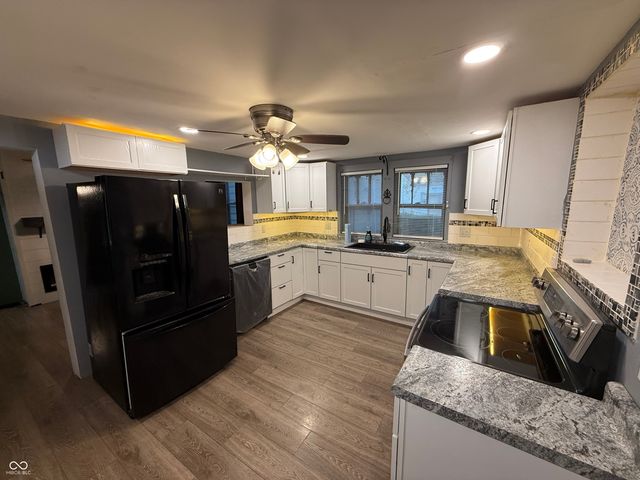 2040 Plum Street, Terre Haute, IN 47804