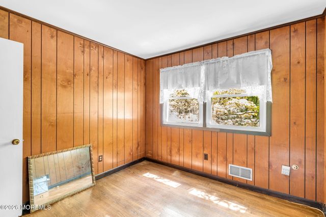 2528 Whitesville Road, Toms River, NJ 08755
