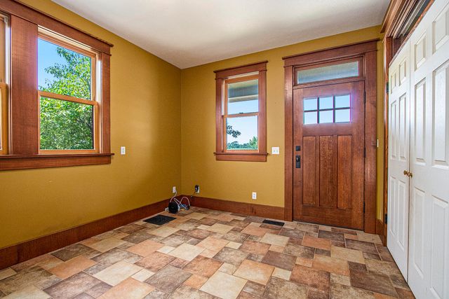 2160 Portage Road, Bertrand Twp, MI 49120