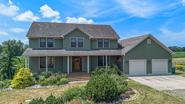 2160 Portage Road, Bertrand Twp, MI 49120
