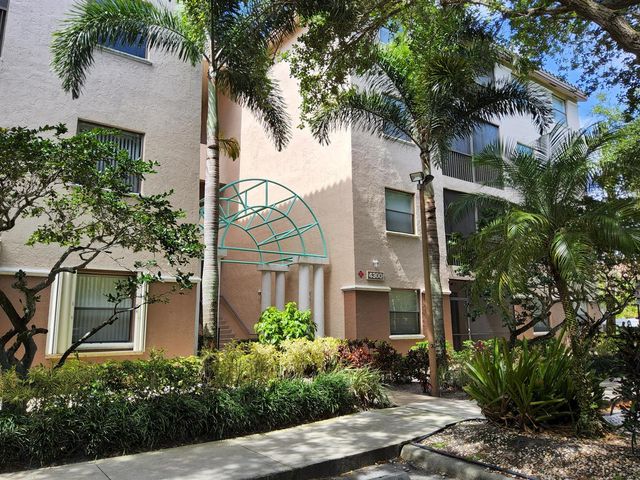 4300 NW 30th Street 147, Coconut Creek, FL 33066