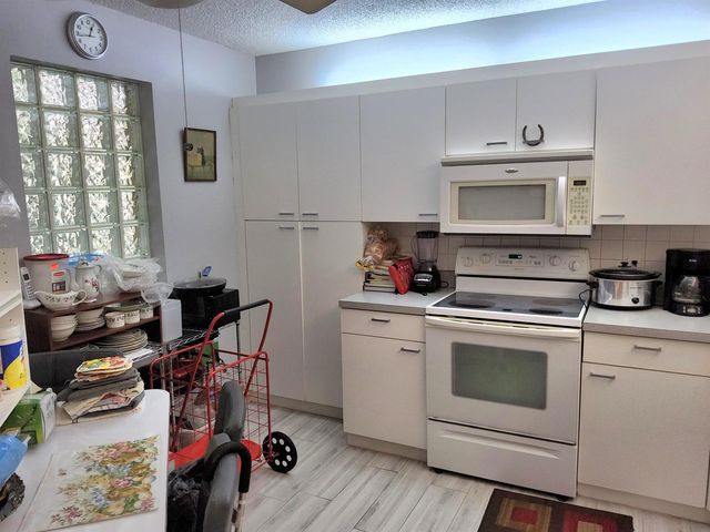 4300 NW 30th Street 147, Coconut Creek, FL 33066