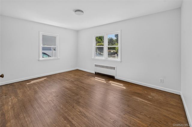 5 E 4th Street, Huntington Station, NY 11746