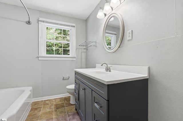 104 Shaver Drive, Mauldin, SC 29662