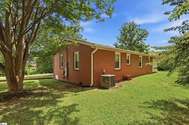 104 Shaver Drive, Mauldin, SC 29662