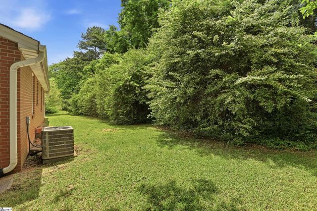104 Shaver Drive, Mauldin, SC 29662