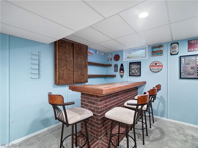 27008 Cascade Court, Olmsted Falls, OH 44138