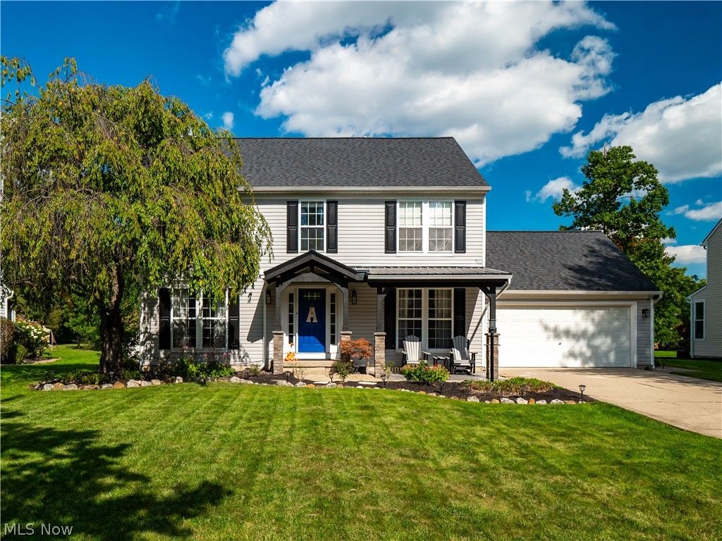 27008 Cascade Court, Olmsted Falls, OH 44138