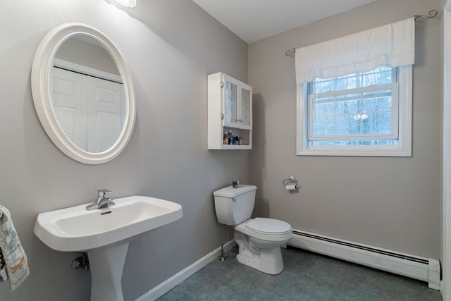 94 Winkley Farm Lane, Rochester, NH 03867