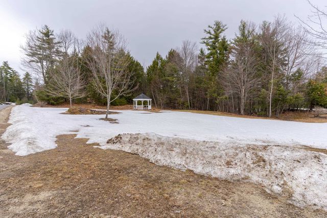 94 Winkley Farm Lane, Rochester, NH 03867