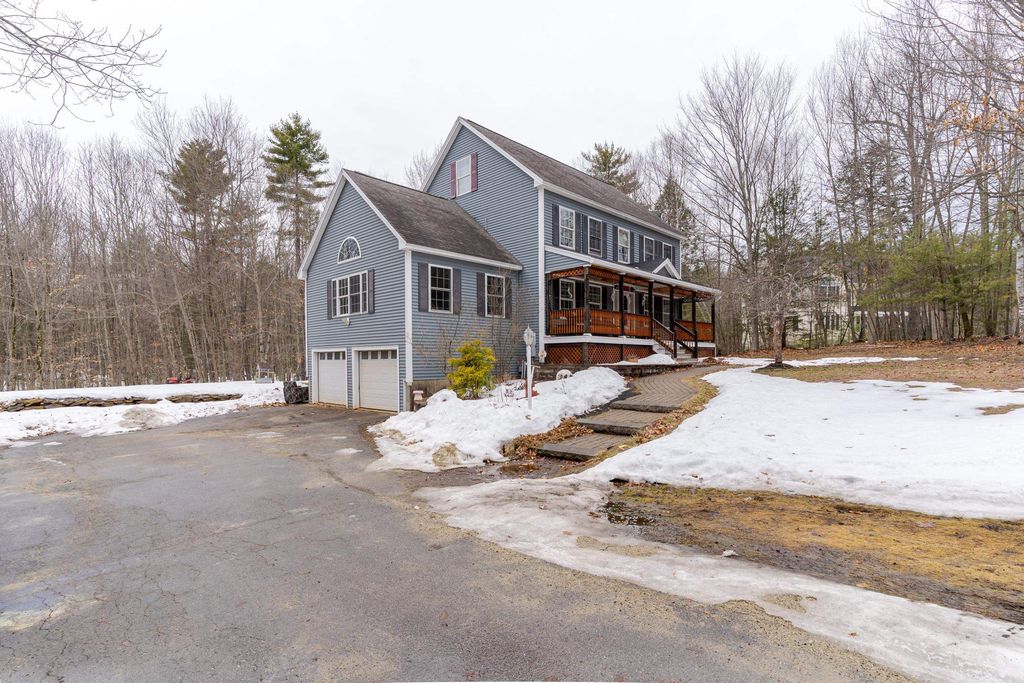 94 Winkley Farm Lane, Rochester, NH 03867