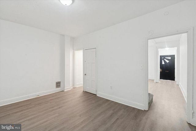 2329 W THOMPSON ST, Philadelphia, PA 19121