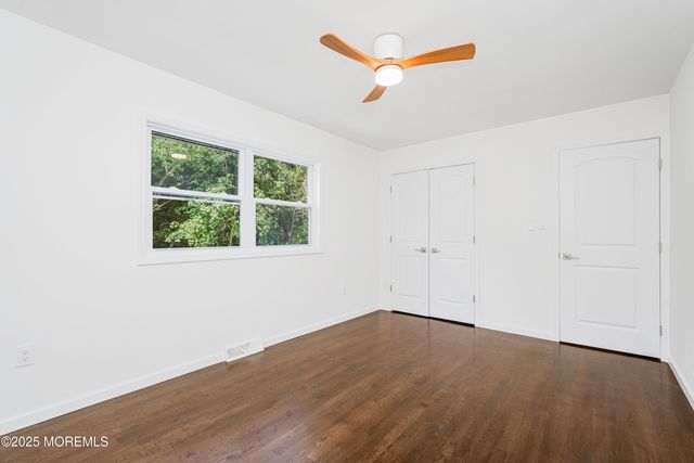 28 Whittier Drive, Manalapan, NJ 07726