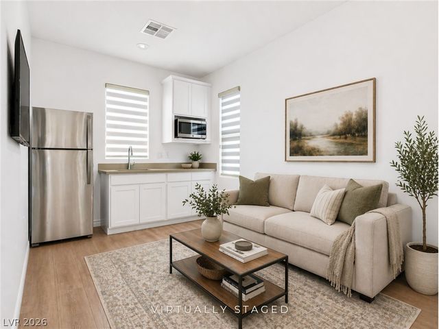 287 Fletcher Falls Street, Henderson, NV 89015