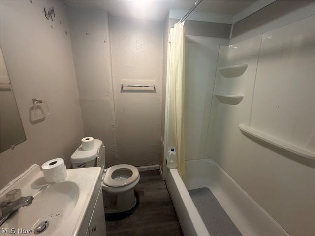 10706 Reno Avenue, Cleveland, OH 44105