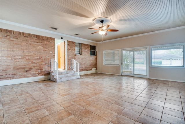 1229 Tanager Lane, Garland, TX 75042