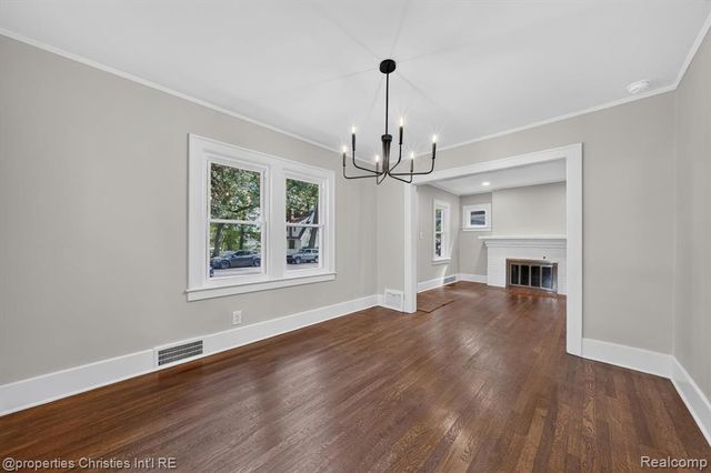 609 Forestdale Road, Royal Oak, MI 48067