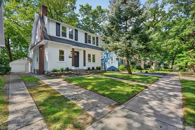 609 Forestdale Road, Royal Oak, MI 48067