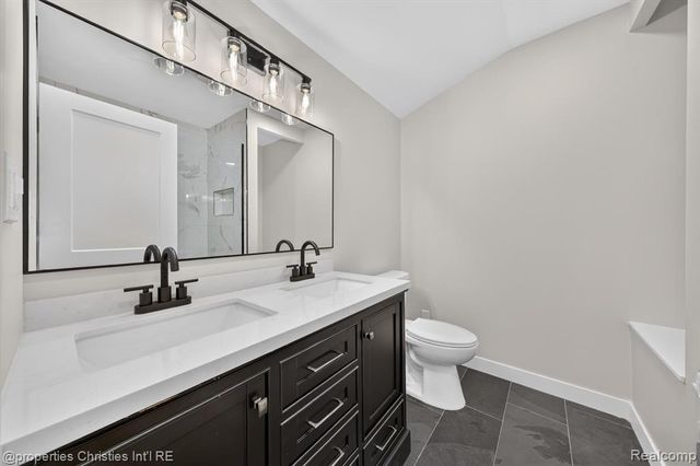609 Forestdale Road, Royal Oak, MI 48067