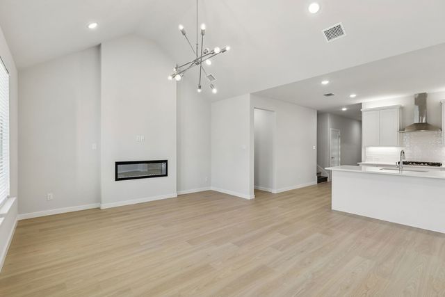 15221 Supreme Street, Aledo, TX 76008