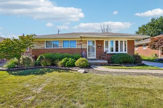 26347 Midway Street, Dearborn Heights City, MI 48127