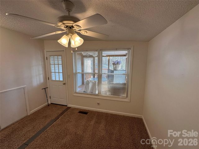 129 Club House Drive, New London, NC 28127