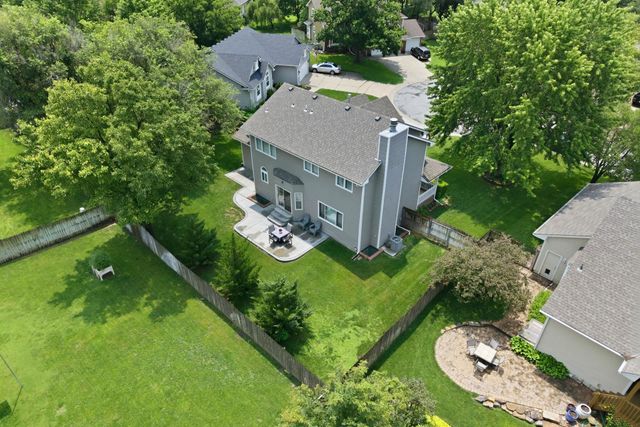 224 N Pinecrest Ct, Andover, KS 67002