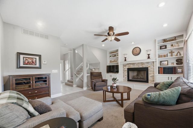 224 N Pinecrest Ct, Andover, KS 67002