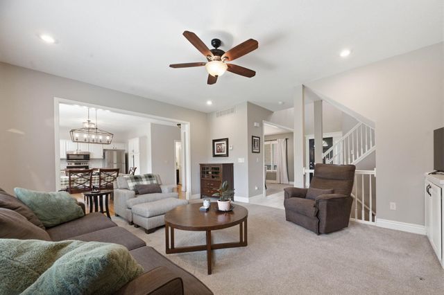 224 N Pinecrest Ct, Andover, KS 67002