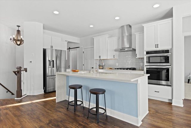 W252N6642 Aspen LANE, Sussex, WI 53089